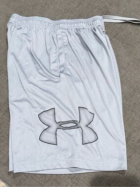 Under Armour Men’s Light Gray Athletic Shorts with Black Logo